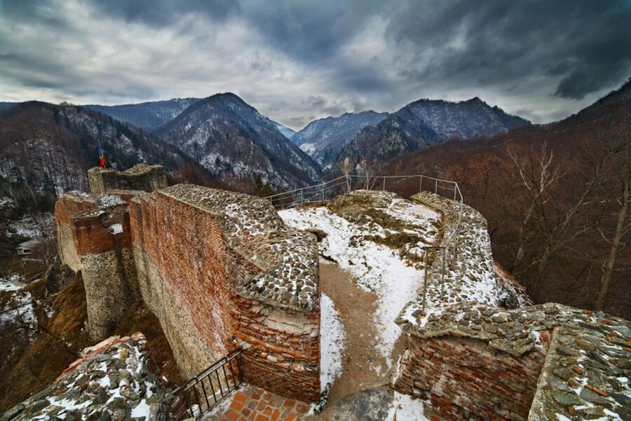 Day Trip to Transfagarasan - Curtea de Arges and Romania’s royal tombs