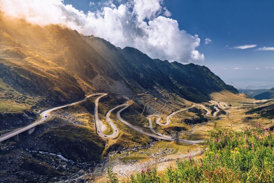 Day Trip to Transfagarasan - The 1,480 steps to Poenari Fortress