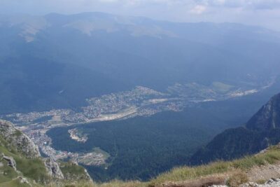 Dracula and Peles Castles Premium Tour with Hotel pick-up