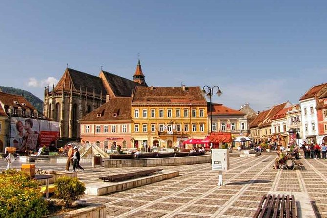 Dracula's Castle, Peles Castle and old town Brasov from Bucharest - Peles Castle in Sinaia: royal rooms in a mountain resort