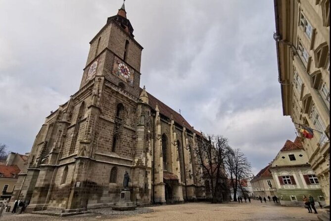 Dracula's Castle -Private Tour- with Brașov City and Peleș Castle - Bran Castle: medieval walls and modern Dracula fame