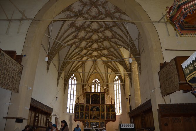 Exclusive tour: Sighisoara, Medias and Biertan tour from Sibiu - Medias and St. Margaret Church