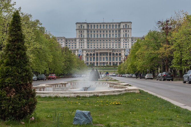 Explore Bucharest Step by Step With A Local Guide - Hanul cu Tei and Bucharest’s old commercial life