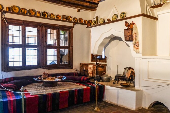 Explore Northern Bulgaria Day Trip from Bucharest - What the private guide adds