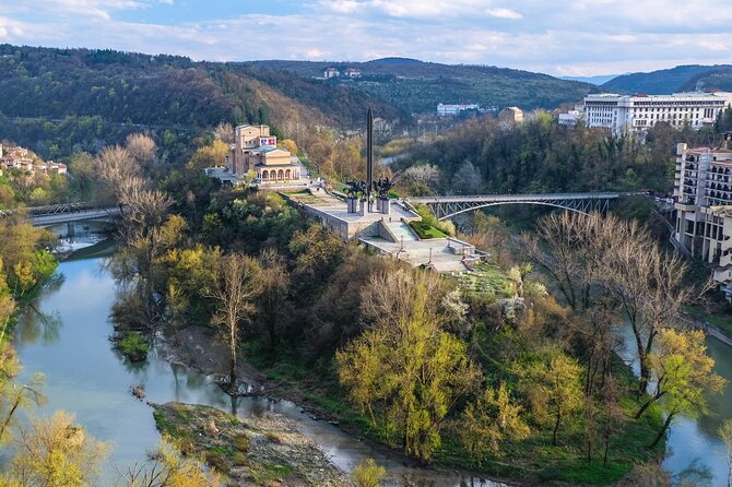 Explore Northern Bulgaria Day Trip from Bucharest - Tsarevets and the medieval capital at Veliko Tarnovo