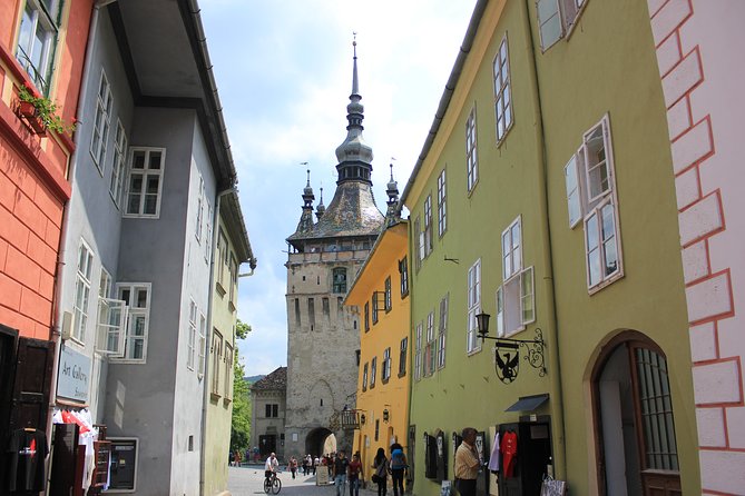 Fortified Church of Viscri and Sighisoara in Spanish (native Spanish guide). - Key points to know before booking