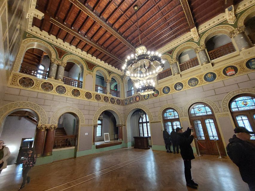 From Brasov: Peles Castle, Bran Castle & Cantacuzino Castle - Bran Castle: Dracula, stairs, and crowds