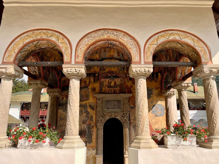 From Brasov: Tour of Castles and Surrounding Area - Sinaia Monastery and Romanian religious art