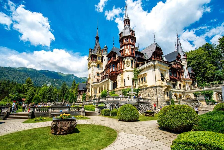 From Bucharest : Day Trip to Peles, Dracula's Castle, Brasov - Key points to know before booking