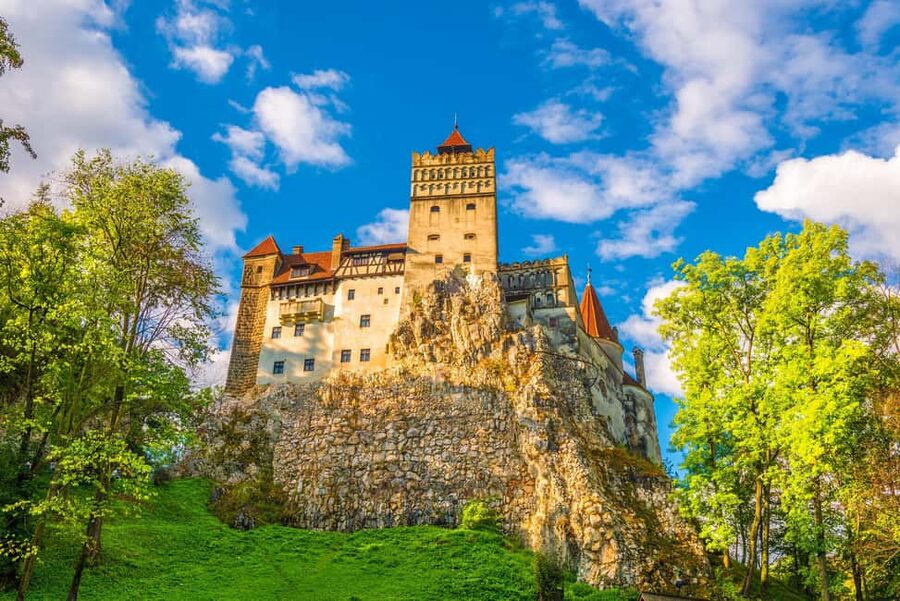 From Bucharest : Day Trip to Peles, Dracula's Castle, Brasov - Why this Bucharest day trip works