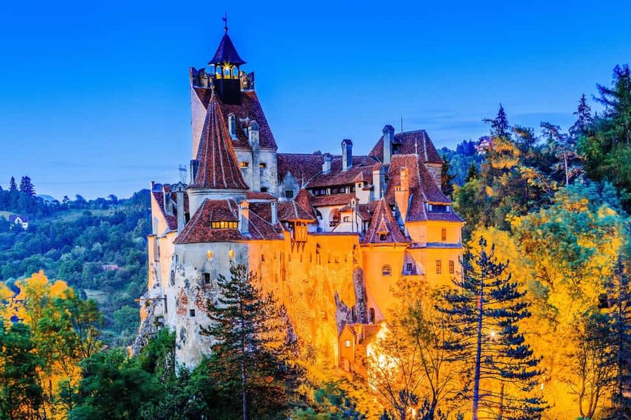 From Bucharest : Day Trip to Peles, Dracula's Castle, Brasov - Peleș Castle in Sinaia, Romania’s royal showpiece