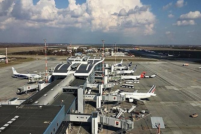 Gems of Transilvania: Brasov,Sighisoara,Sibiu,Viscri and more - Meeting your driver at Otopeni Airport