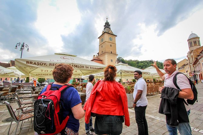 Guided visit in Spanish to the medieval center of Brasov (native Spanish guide). - The Black Church and a useful music tip