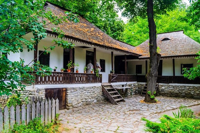 Half-Day Private Sightseeing Tour of Bucharest and its Surroundings Package - Snagov Monastery and the Dracula connection