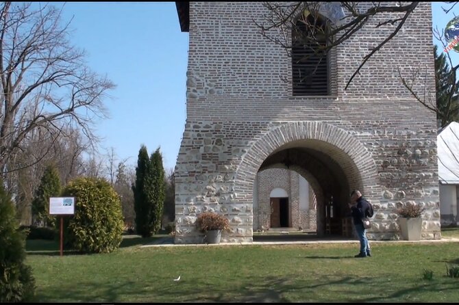 One-Day Vlad the Impaler Royal Court Private Tour from Bucharest - Poienari Castle: the real test of the day