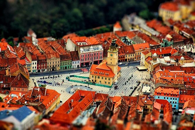 Peles Castle, Dracula Castle and Brasov old town - private tour from Bucharest - Peleș Castle is the royal centerpiece