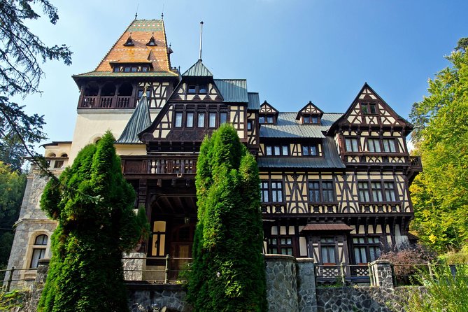 Peles Castle Skip-The-Line Guided Tour - Getting to the castle without a rushed start