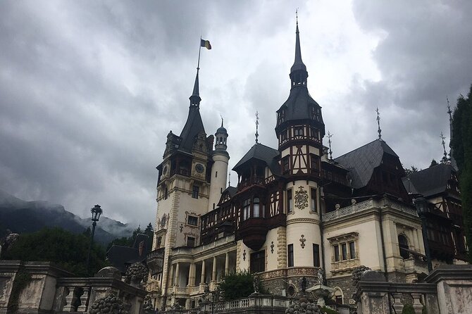 Private Day Tour from Brasov to Rasnov Fortress - Why the guide matters on a private day