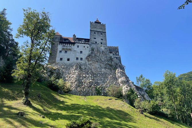 PRIVATE day-trip - Peles Castle, Bran Castle, Brasov - Peles Castle: a royal opening act