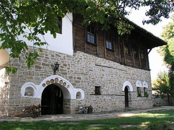 Private Day Trip to Medieval Bulgaria from Bucharest - Key points to know before booking