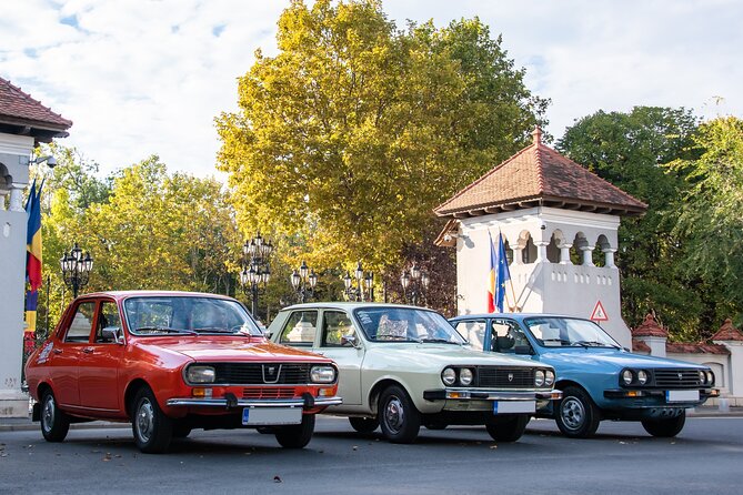 Private - Romanian Vintage Car Driving Tour of Bucharest 120 min - What the guide adds to the car