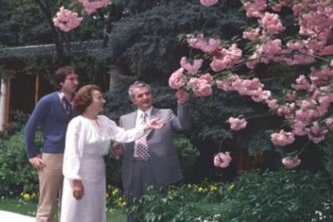Private Tour -The Last Day of Nicolae Ceaușescu in a Romanian Car - Targoviste and the end of the escape