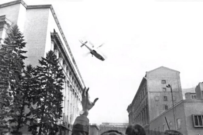 Private Tour -The Last Day of Nicolae Ceaușescu in a Romanian Car - Starting at Revolution Square and the Communist Party headquarters