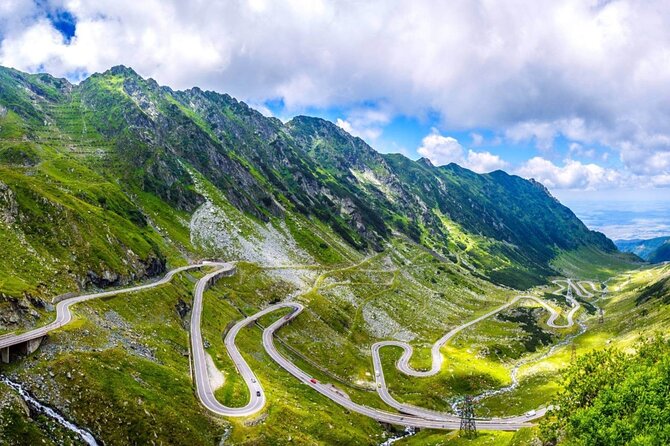 Private Tour - Top Gear Road, Transfăgărășan Highway - Capra Waterfall and the final mountain pause