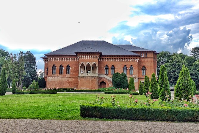 Sacred Monasteries Private Tour: Snagov, Țigănești & Căldărușani - Mogosoaia Palace brings a change of pace