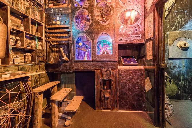 Save King's Landing - In search of Wildfire | Escape Room Brasov - A private activity for friends, families, and work groups