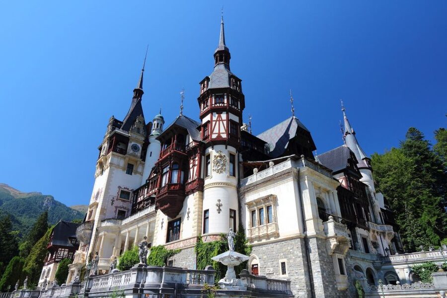 Sinaia: Peleș Castle Tour with An Expert Guide - Key points to know before you book