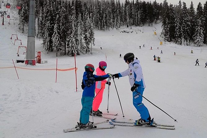 Ski / Snowboard Lessons on the Slopes of Poiana Brasov - Time to practice after the lesson