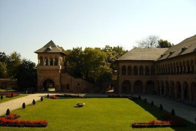 Small Group Tour to Mogosoaia Palace and Snagov Monastery - What the $82.82 price includes