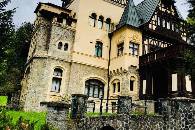 The biggest Salt Mine in Europe and Sinaia in one day - What to check before you reserve