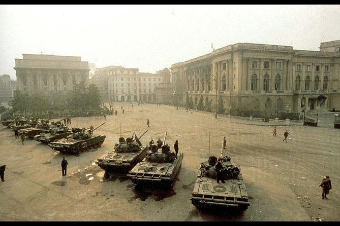 The Real tour of Communism - The Palace of Parliament and the price of power