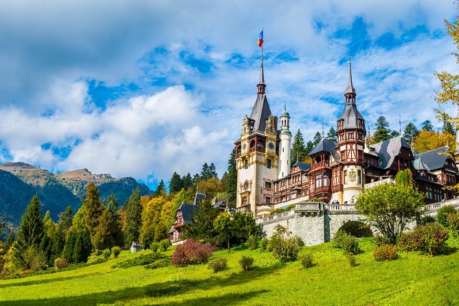 Transylvania and Dracula Castle Full Day Tour from Bucharest - Starting at University Square