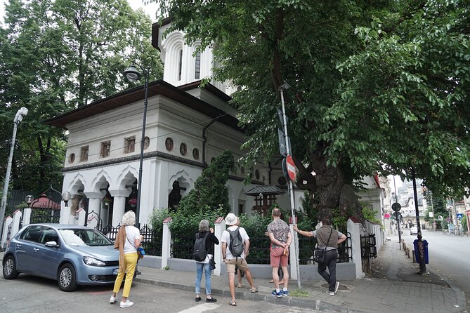 Unique Tour of Hidden Bucharest - What the guides add
