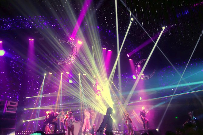 VIP Party in Bucharest - The Ultimate Nightlife Experience - The guide makes the biggest difference