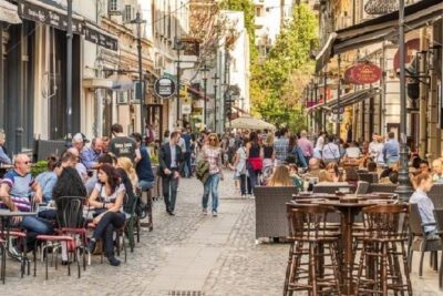 Wine tasting in Bucharest Old town – bonus cheese platter